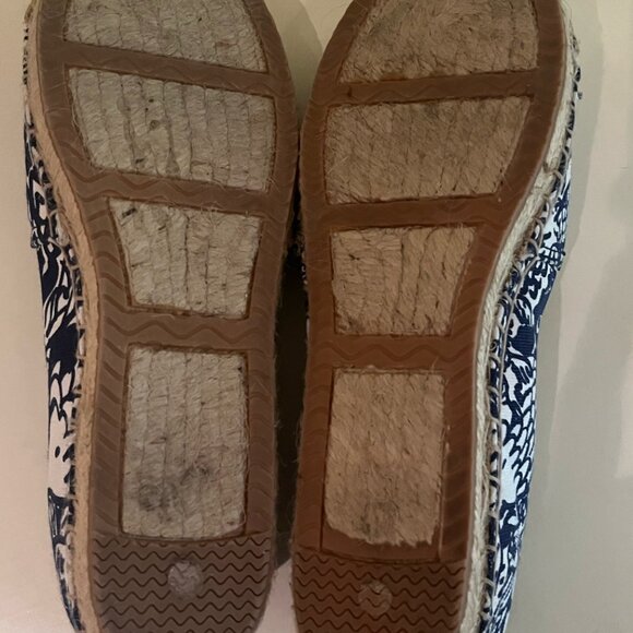 Lilly Pulitzer @ Target - Picture 3 of 5